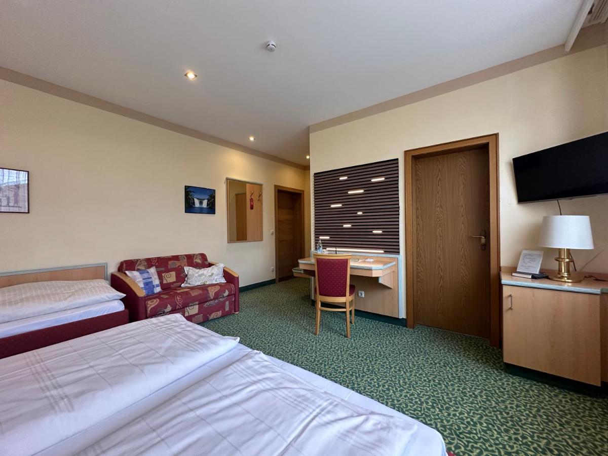 Rothsee Hotel Allersberg Exterior photo